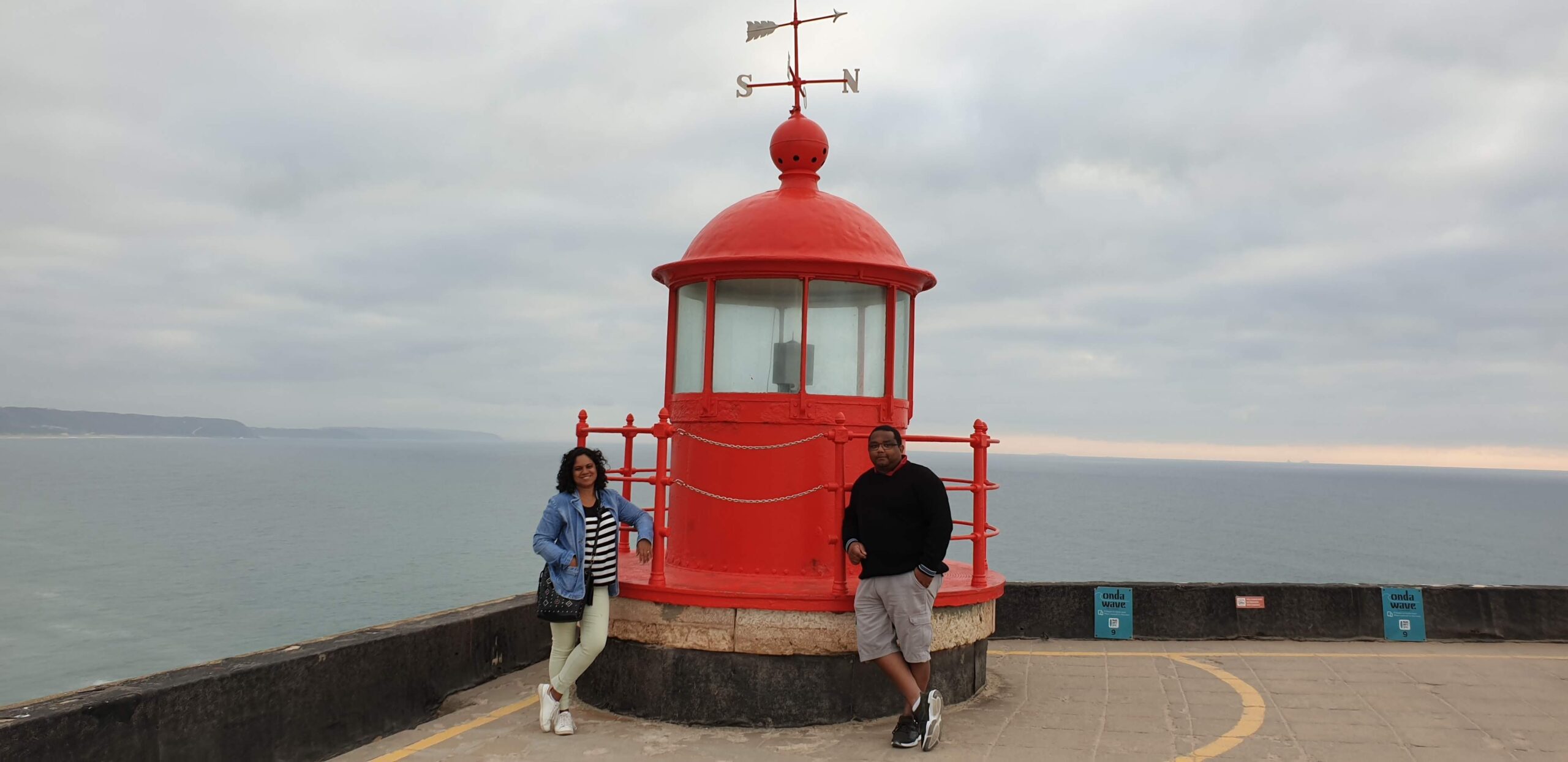 O Farol de Nazaré em Portugal